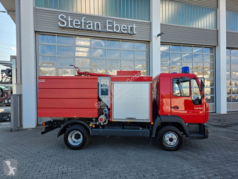شاحنة MAN Feuerwehr Schaum 2.500 Liter SLF 25/25