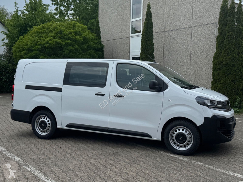 Nyttofordon Opel Vivaro Flex Space AHK/HolzBoden