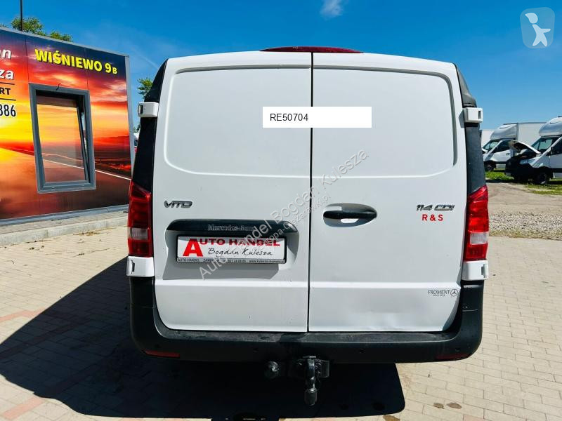 Furgoneta Mercedes vito