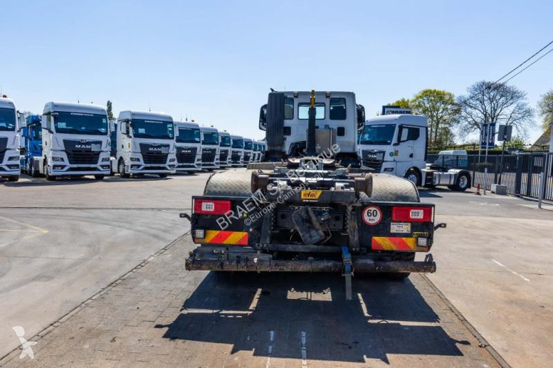 شاحنة Iveco 460