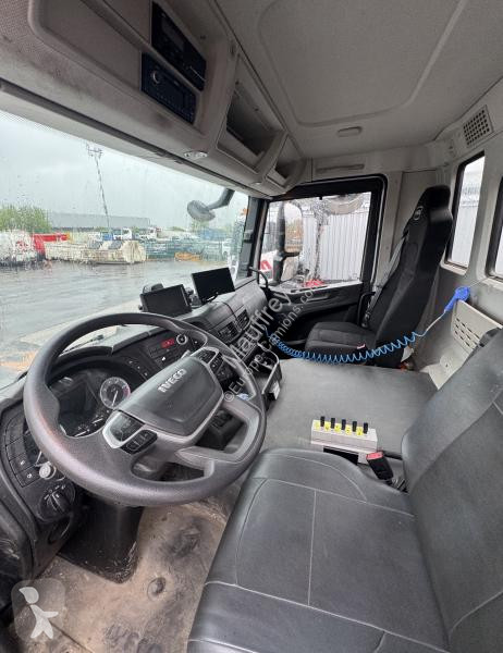 شاحنة Iveco