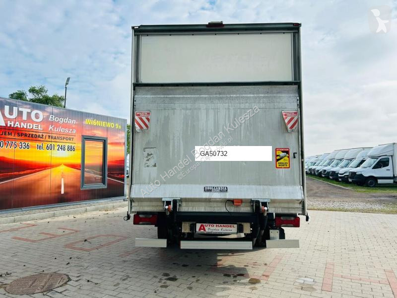 Furgoneta Iveco 35-160