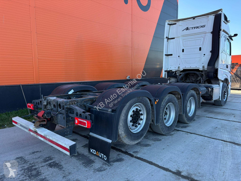 شاحنة Mercedes 3658 8x4*4 RETARDER / CHASSIS...
