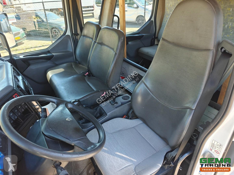شاحنة Renault 270 4x2 Double Cab (7-seater)...