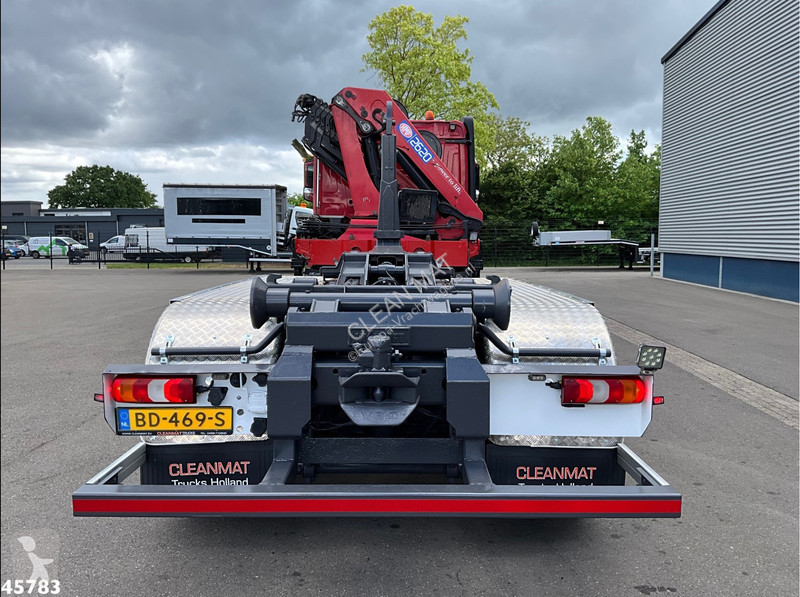 Camion Mercedes 3251 8x4 Euro 6 HMF 26 Tonmeter...