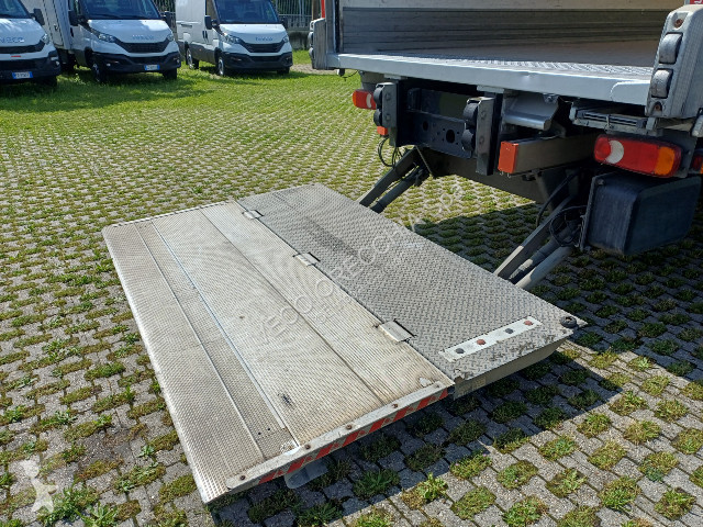 Camion Iveco EUROCARGO ML120E22P