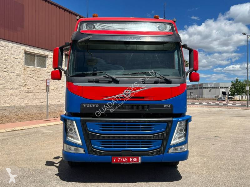 شاحنة Volvo