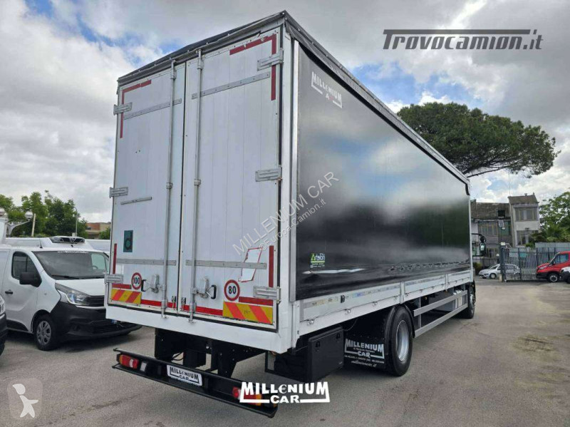 شاحنة Iveco 180E28 CENTINATO 9,60 (2017)