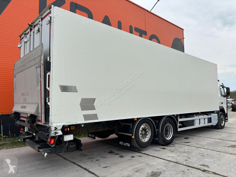 شاحنة Volvo FM 370 6x2*4 MITSUBISHI TU100 / BOX...