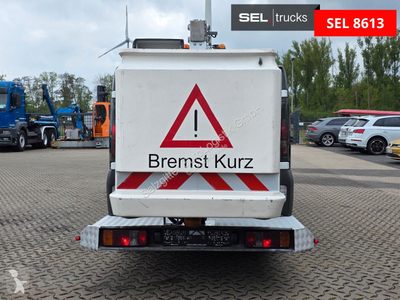 شاحنة Opel Vivaro 2.5 CDTI / Versalift ET-30-NE-XS
