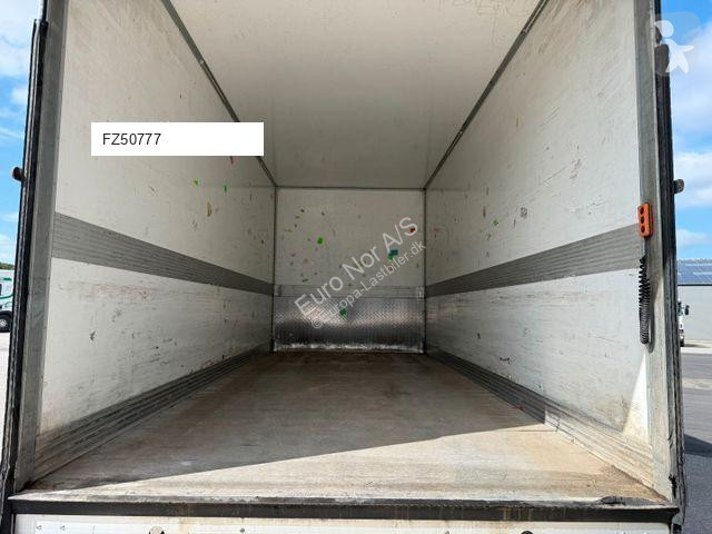 شاحنة Volvo 210 4x2 Closed box / Koffer Euro 6