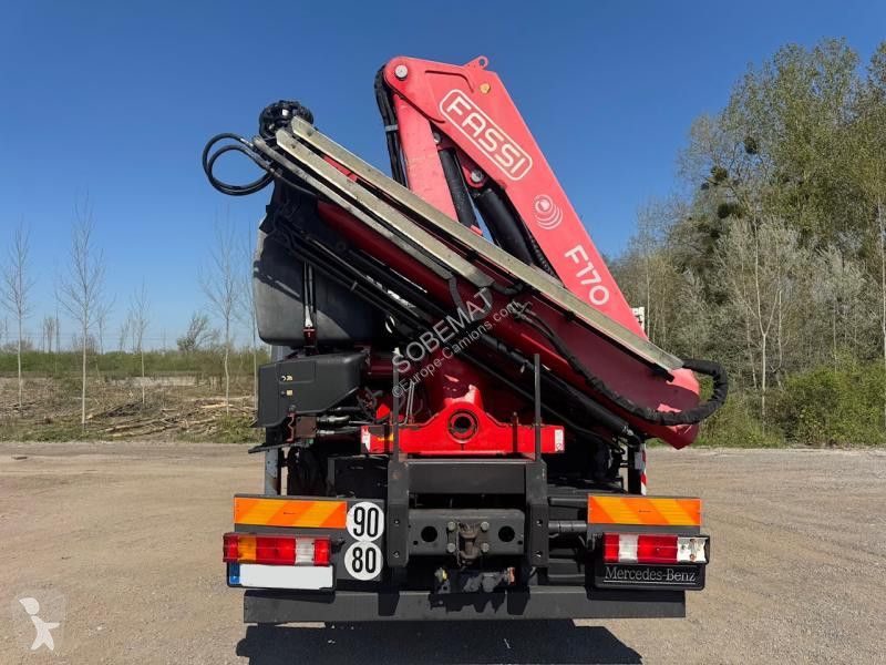 Camion Mercedes 3241