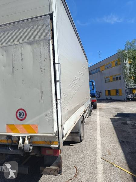 شاحنة Iveco