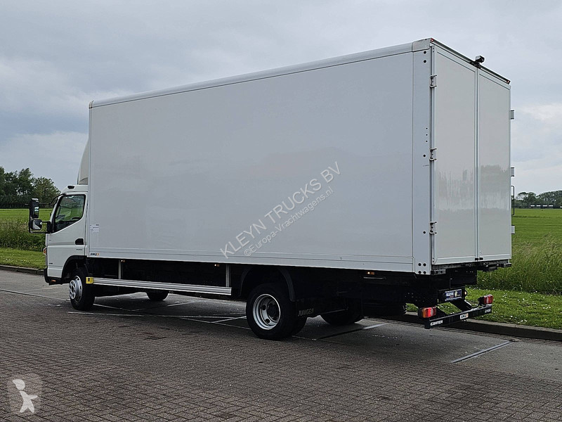 شاحنة Fuso CANTER 7C18 AMT 3 SEATS AIRCO