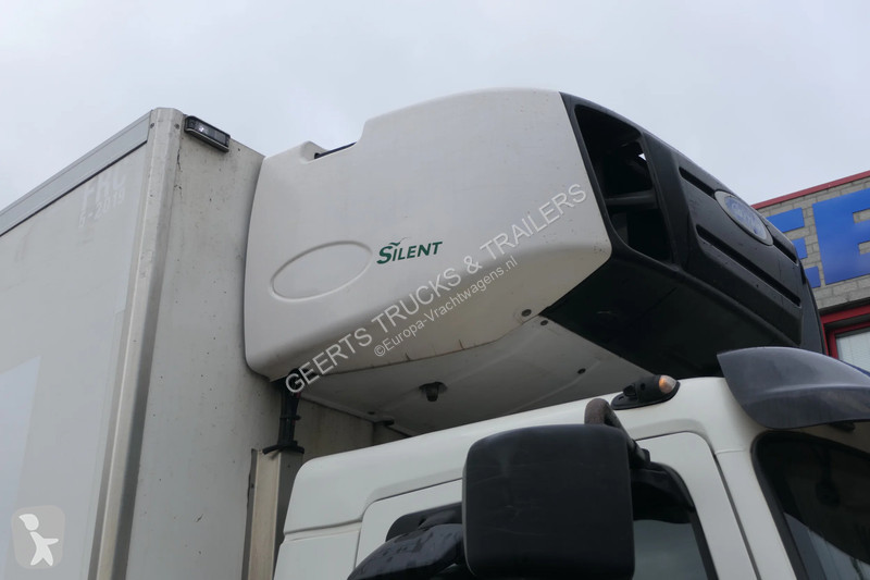 شاحنة Volvo FL 240 | Carrier SUPRA 950Mt /...