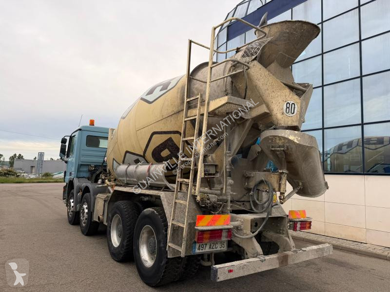 Betonárske zariadenie Mercedes 3236