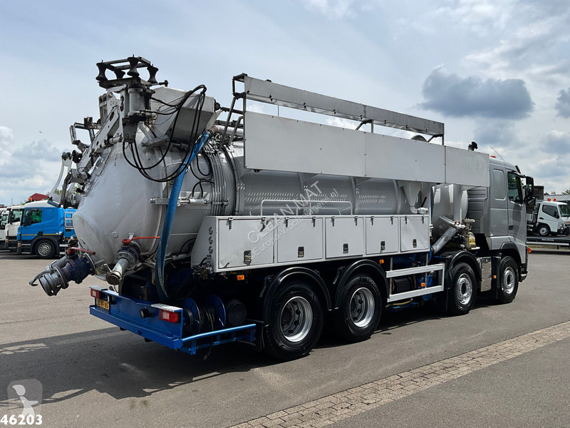 شاحنة Volvo 390 8x4 kolkenzuiger