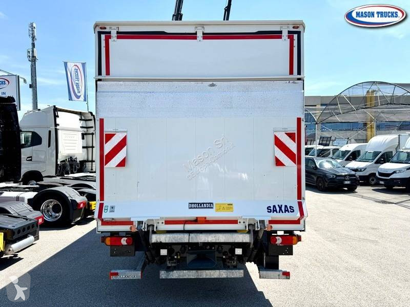 شاحنة Iveco