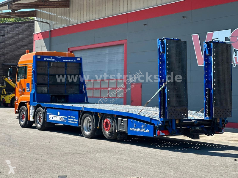 Camion MAN 35.360 8x2-4 BL Maschinentransporter...