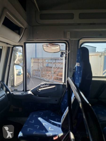 شاحنة Iveco