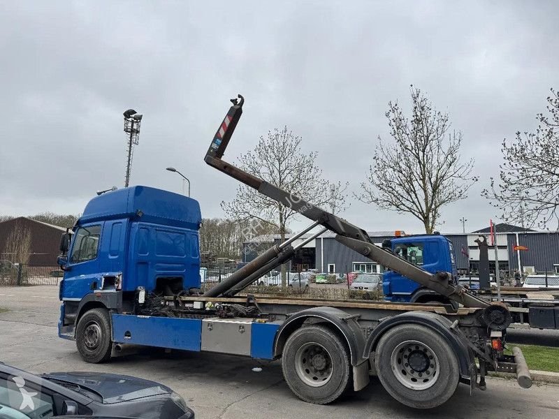 شاحنة DAF 6X2 - EURO 5 + VDL HOOK + LIFT AXLE