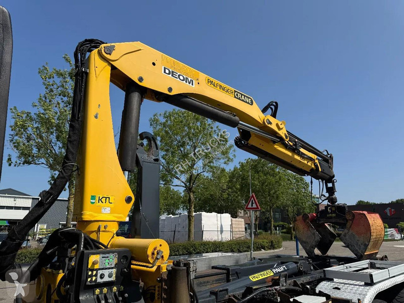شاحنة DAF 85410 6X4 - EURO 5 + PALFINGER...