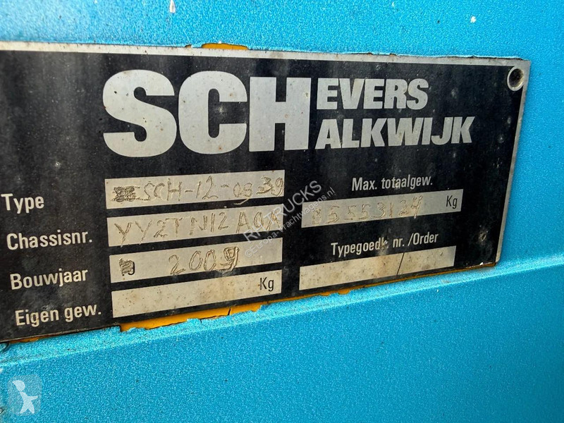 شاحنة Volvo 250 4X2 GESLOTEN BAK + KLEP