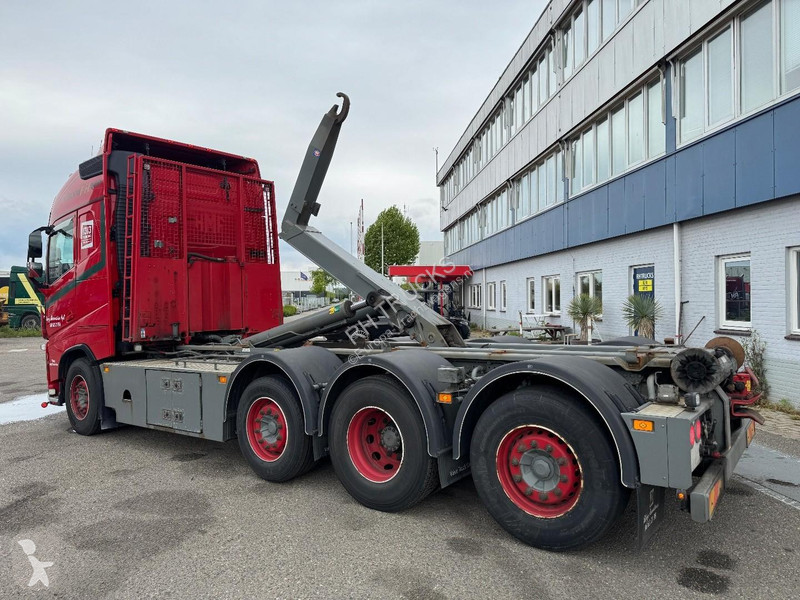 شاحنة Volvo 500 8X2 EURO 6 + JOAB 24 TON HOOKLIFT