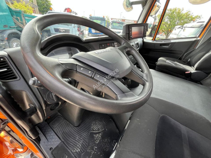شاحنة Iveco TRACKER AD380T P 500 3-Achs Kipper...
