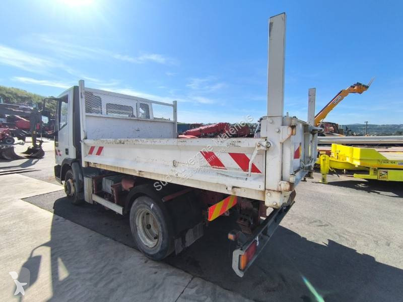 شاحنة Iveco