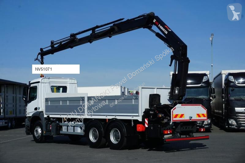 Camion Mercedes 228 E – 4