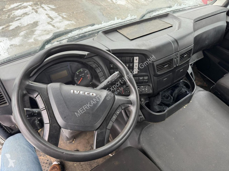 شاحنة Iveco  Traxxas 450 LoF