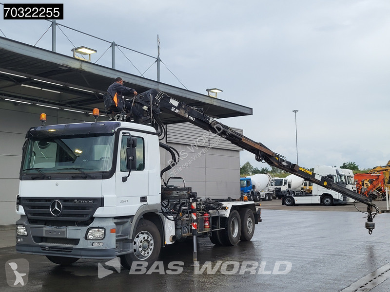Camion Mercedes 2541 6X2 Jonsered J1142Z80A...