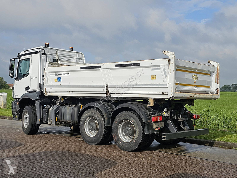 شاحنة Mercedes AROCS 2646 6X4 MEILLER BORDMAT.