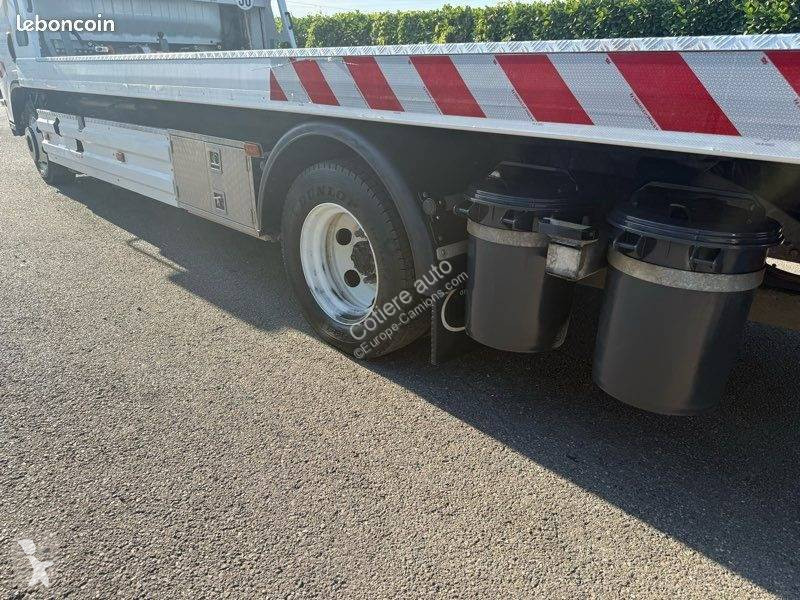 شاحنة Isuzu