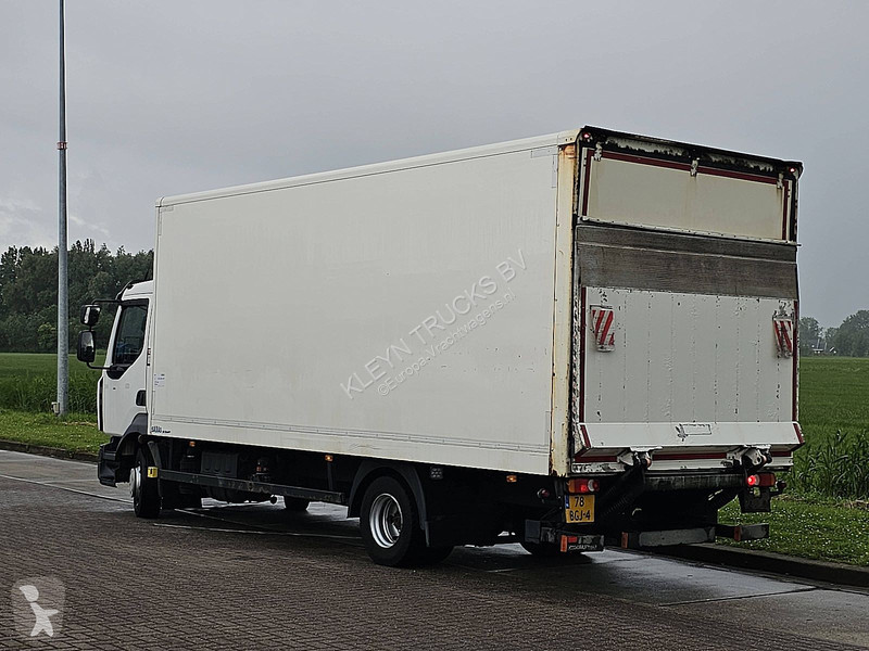 شاحنة Renault D 220