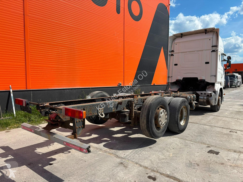 شاحنة Scania 6x2 CHASSIS L=7646 mm