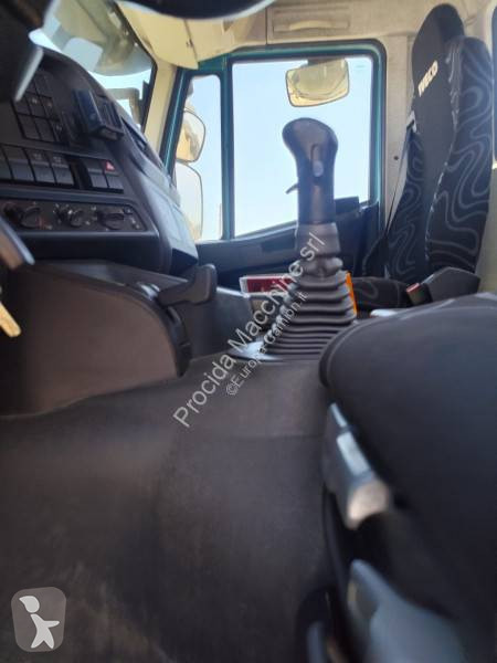 شاحنة Iveco