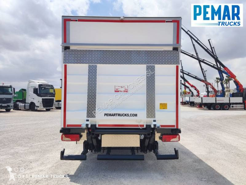 شاحنة Iveco