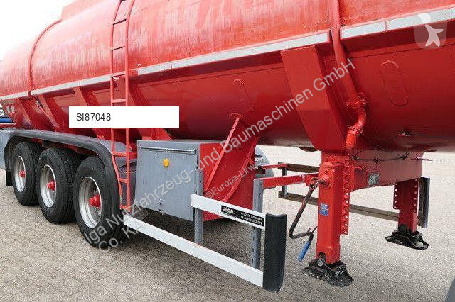 شاحنة  Alu, 39m³, 1 Kammer, Wassertank,Blatt
