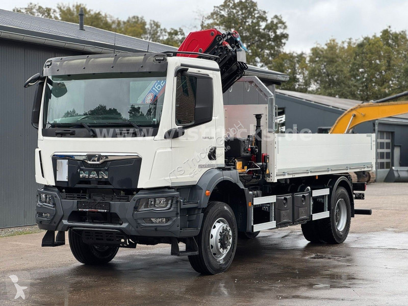 شاحنة MAN TGM TG3 4x4 HMF Ladekran Pritsche