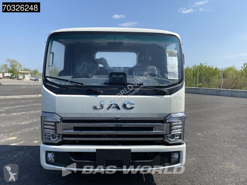 شاحنة JAC N 90 4X2 NEW! 9T Chassis Automatic...