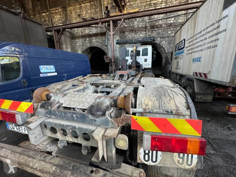شاحنة Iveco