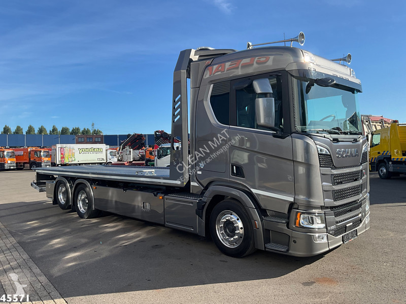 شاحنة Scania 590 V8 6x2 etarder...