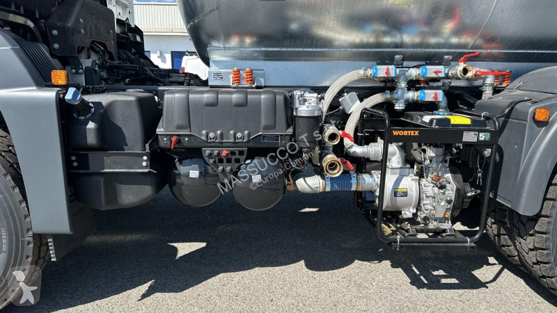 شاحنة MAN TGS 33.520 6X6
