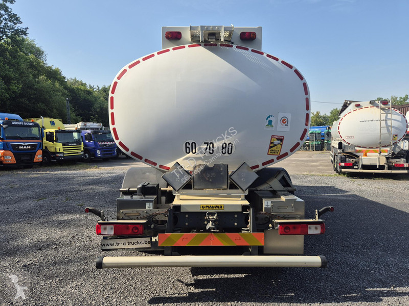 شاحنة Renault 270 FUEL / CARBURANT 13000L - 4...