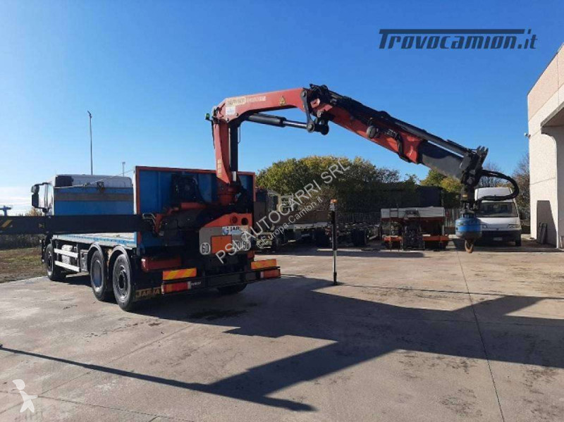 شاحنة Iveco AD 260S36 6x2