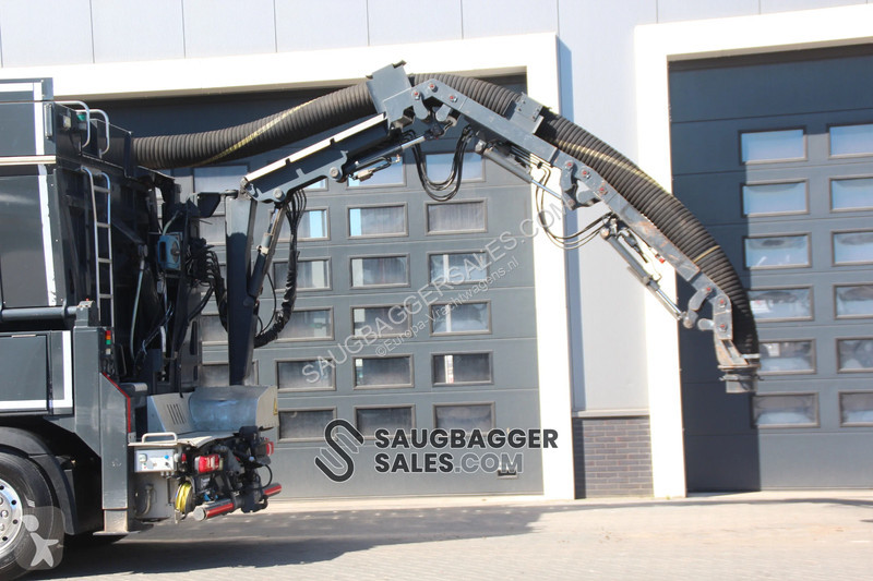 شاحنة Mercedes RSP Saugbagger