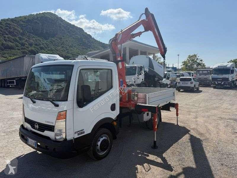 شاحنة Nissan cabstar 35.13