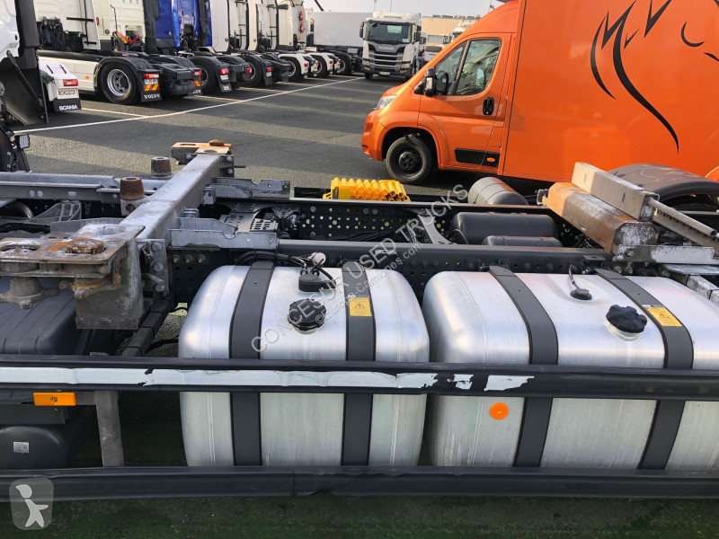 شاحنة Mercedes  2648 L CHASIS + BDF